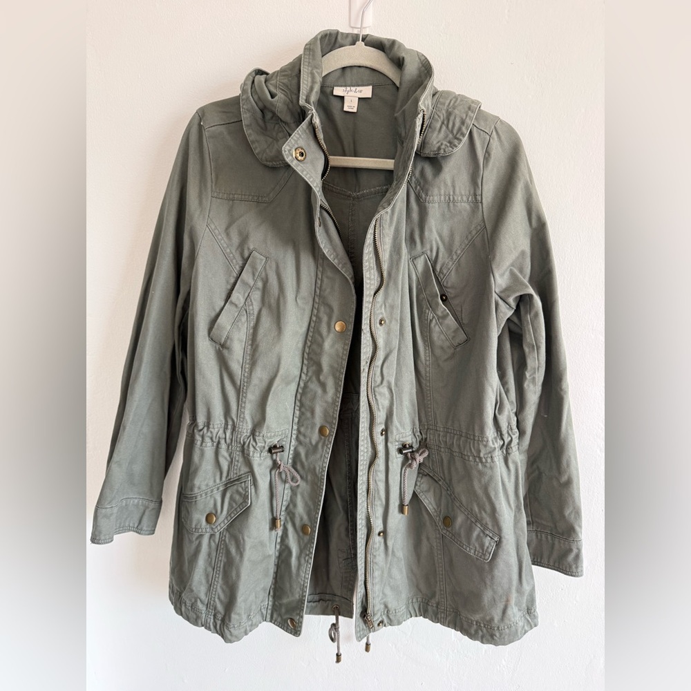 ⭐️ millennial Jacket!! 💚Style & Co. olive Utility Jacket with Hood